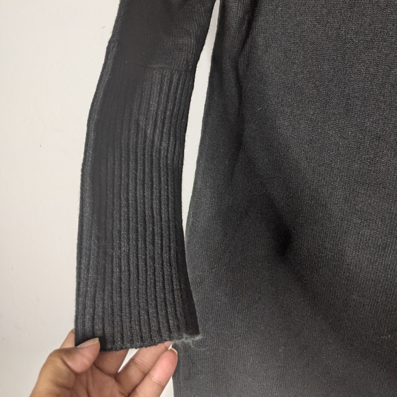 NWT Wayf Puff Sleeve Sweater Dress Black - Picture 9 of 11